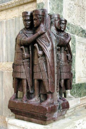 konst venecia-basilica-san-marcos-tetrarquia.jpg
