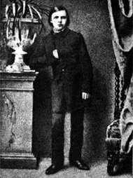 nietzsche_2 molod.jpg