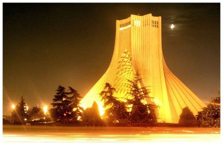 iran 1 Azadi_Tower_at_night.jpg
